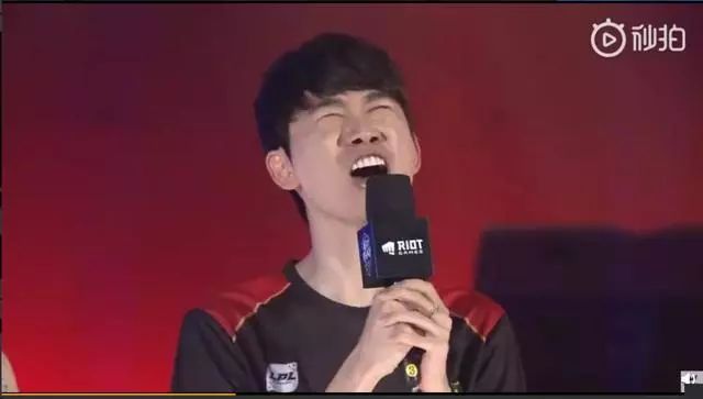 验丰富的中 验丰富的中